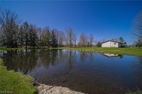 1391 Harold Rd, Ashtabula, OH 44004 photo 5