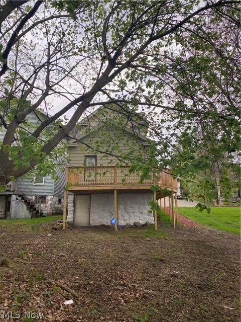 29 Terrace St, Struthers, OH 44471 photo 3