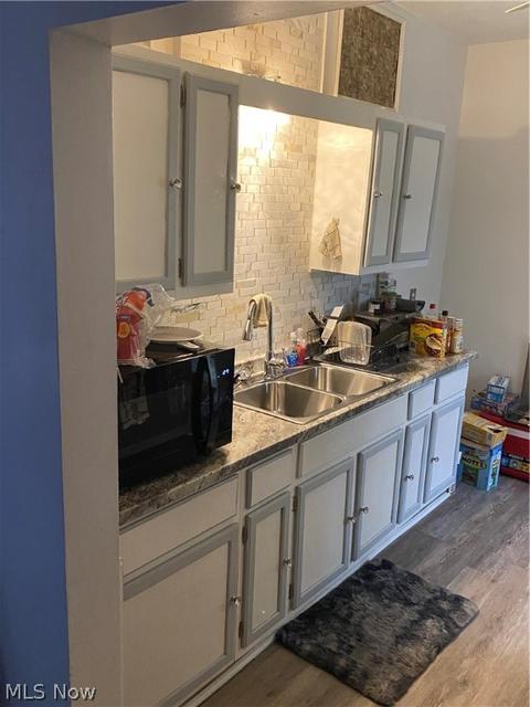 29 Terrace St, Struthers, OH 44471 photo 6