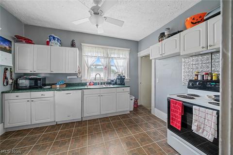 18119 4th St, Beloit, OH 44609 photo 3