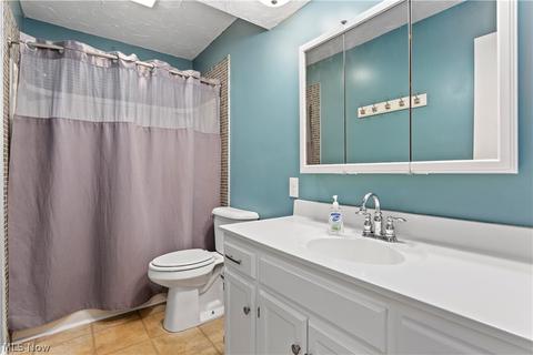 945 Wilder Ave, Elyria, OH 44035 photo 12