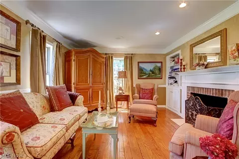 2990 Millgate Dr, Willoughby Hills, OH 44094 photo 12