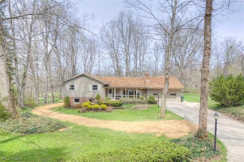 2012 Grafton Rd, Elyria, OH 44035 photo 1