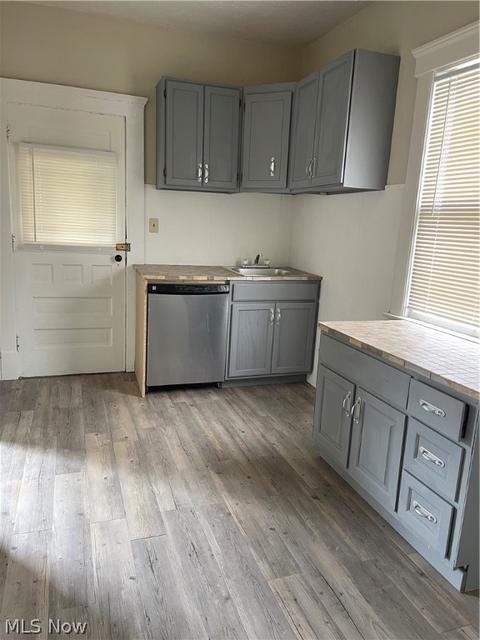 133 S Logan St, Elyria, OH 44035 photo 5