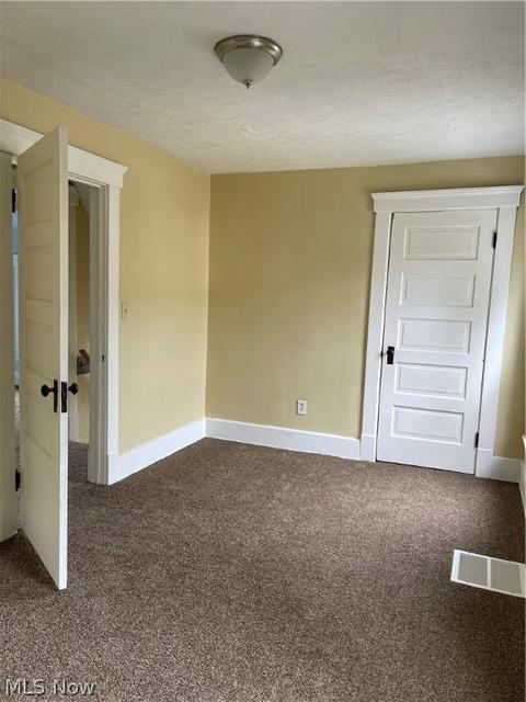 133 S Logan St, Elyria, OH 44035 photo 8
