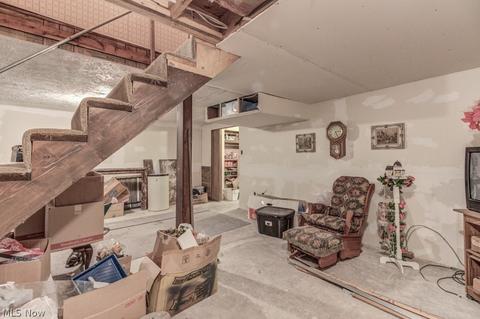 249 E Porter St, Malvern, OH 44644 photo 16