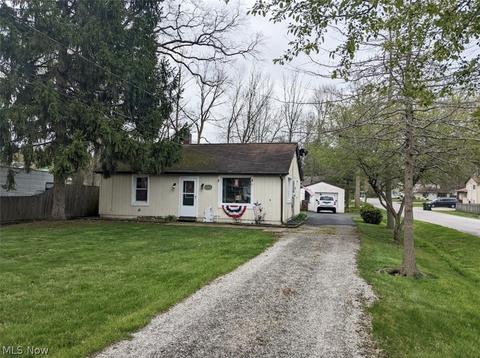 935 Lloyd Ave, Aurora, OH 44202 photo 3