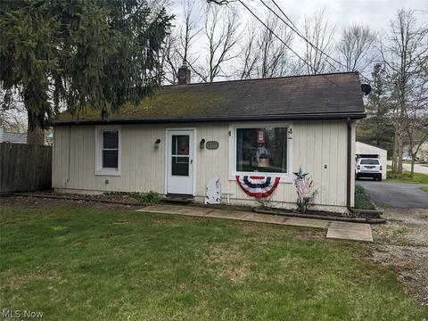 935 Lloyd Ave, Aurora, OH 44202 photo 1