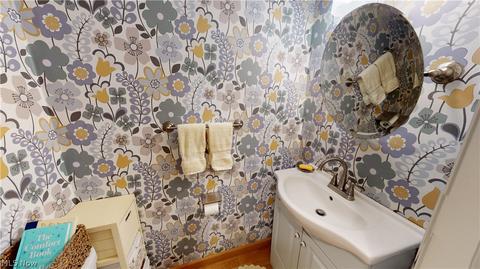 33475 Coachman Ln, Solon, OH 44139 photo 11