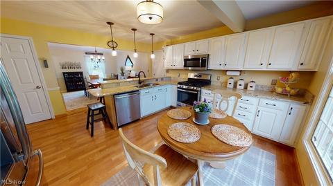 33475 Coachman Ln, Solon, OH 44139 photo 15