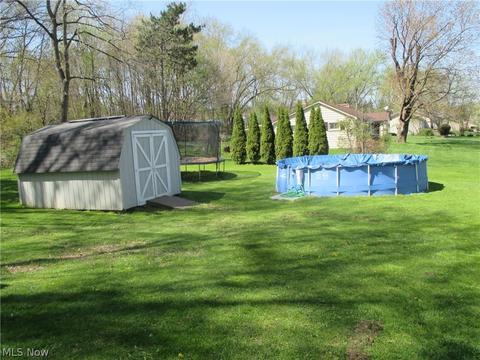 529 10th St, Struthers, OH 44471 photo 23
