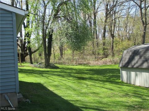 529 10th St, Struthers, OH 44471 photo 20