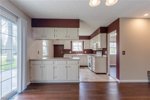 6801 Sutherland Ct, Mentor, OH 44060 photo 10