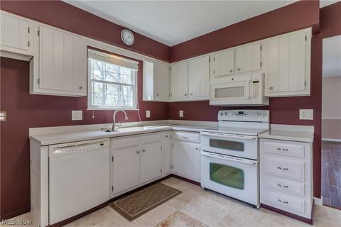 6801 Sutherland Ct, Mentor, OH 44060 photo 8