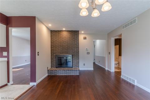 6801 Sutherland Ct, Mentor, OH 44060 photo 12