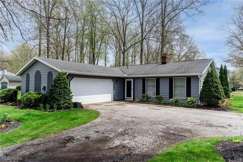 6801 Sutherland Ct, Mentor, OH 44060 photo 2