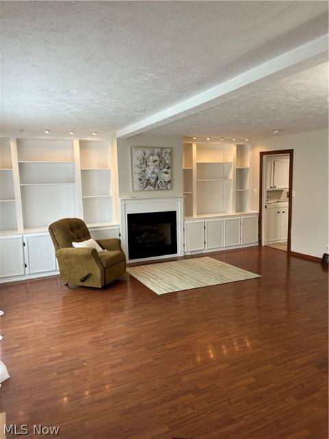 7061 Sunset Dr, Mentor On The Lake, OH 44060 photo 3