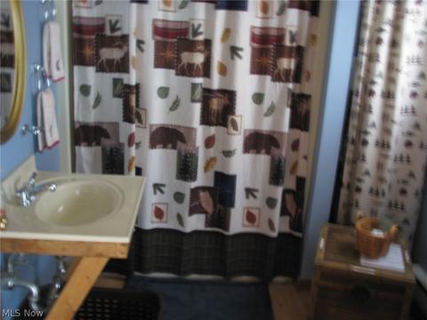 12992 County Road 6, Killbuck, OH 44637 photo 28