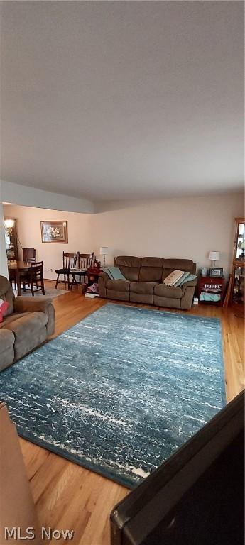 359 Kenyon Ave, Bedford, OH 44146 photo 3