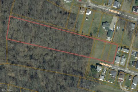 347 Harrison St, Barnesville, OH 43713 photo 3