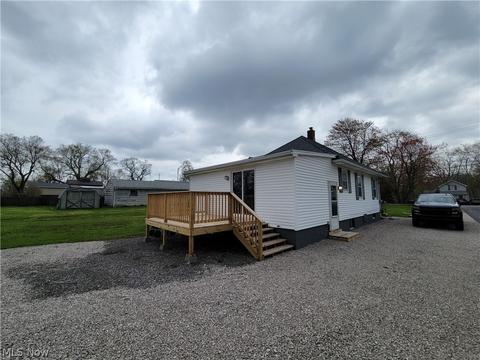 6227 Jefferson Rd, Ashtabula, OH 44004 photo 3