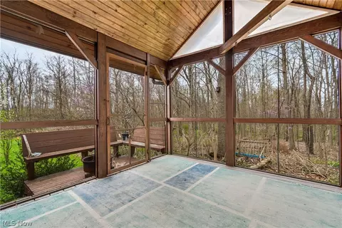 592 E Garfield Rd, Aurora, OH 44202 photo 21
