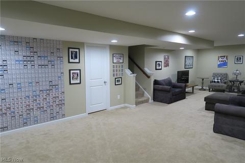 6715 List St NW, Canton, OH 44708 photo 15