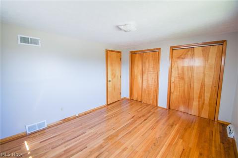 552 E 208th St, Euclid, OH 44119 photo 13