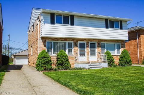 552 E 208th St, Euclid, OH 44119 photo 2