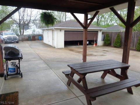10980 Kader Dr, Parma, OH 44130 photo 5