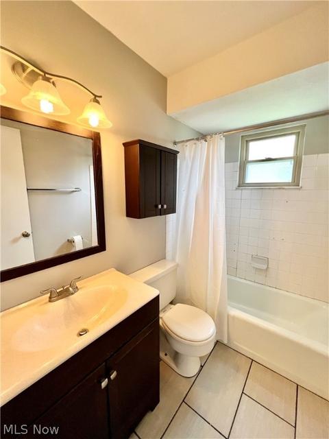 1582 Breiding Rd, Akron, OH 44310 photo 13