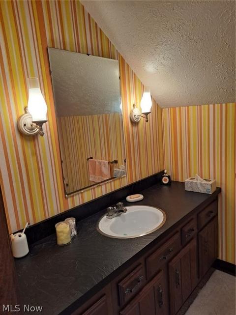 326 E 271st St, Euclid, OH 44132 photo 17
