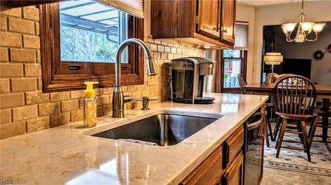 8261 Lanmark Dr, Mentor, OH 44060 photo 9
