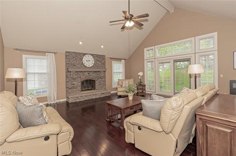 33096 Lisa Ln, Solon, OH 44139 photo 14
