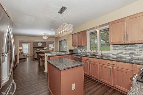 33096 Lisa Ln, Solon, OH 44139 photo 9