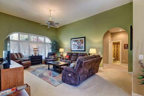 9376 Ivan Pl, Mentor, OH 44060 photo 5