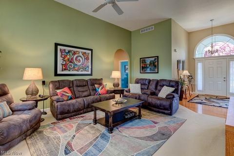 9376 Ivan Pl, Mentor, OH 44060 photo 8