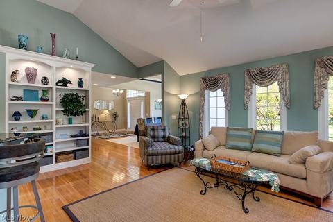 9376 Ivan Pl, Mentor, OH 44060 photo 11