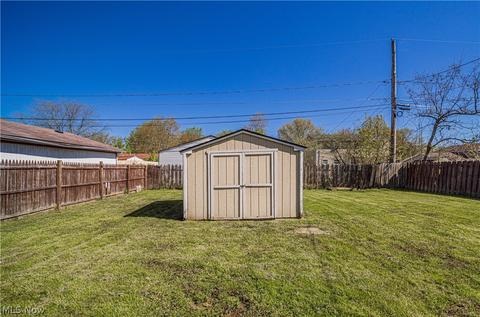 854 Case Ave, Elyria, OH 44035 photo 7