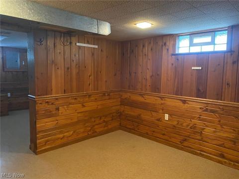 1001 Reeve Rd, Elyria, OH 44035 photo 12