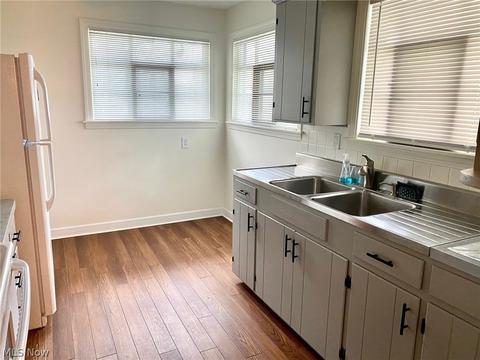 1001 Reeve Rd, Elyria, OH 44035 photo 5