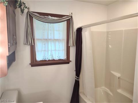 1806 Eagle Dr, Coshocton, OH 43812 photo 16