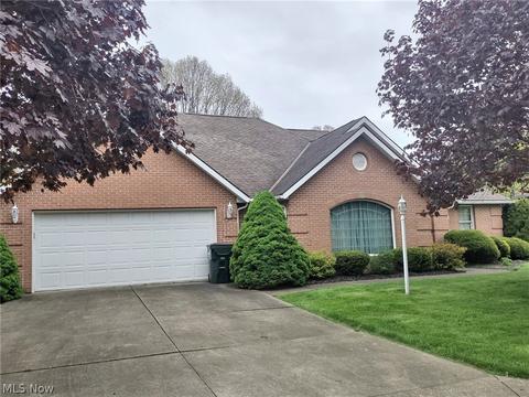 1806 Eagle Dr, Coshocton, OH 43812 photo 2