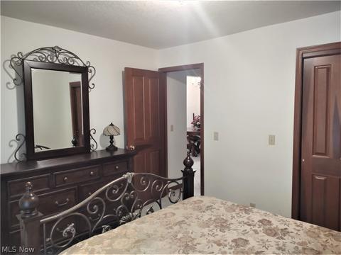 1806 Eagle Dr, Coshocton, OH 43812 photo 17