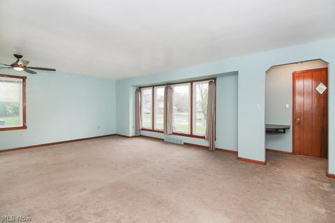 7406 Cherry St, Independence, OH 44131 photo 5