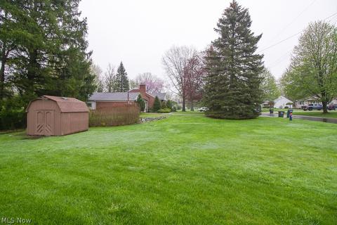 7406 Cherry St, Independence, OH 44131 photo 33
