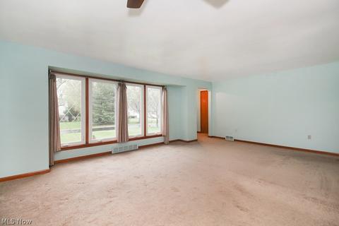 7406 Cherry St, Independence, OH 44131 photo 4