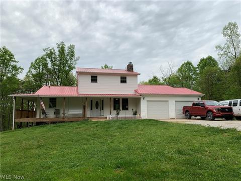 1089 Atkinson Ridge Rd, Walker, WV 26180 photo 1