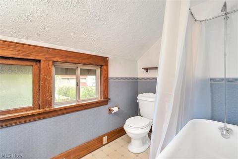 1927 E 40th St, Ashtabula, OH 44004 photo 32