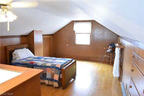 579 Maplewood Ave, Struthers, OH 44471 photo 17
